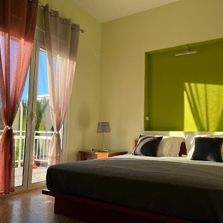 Athens Riviera: 2 Bed / 3' Walk From The Beach Agia Marina  Exterior foto